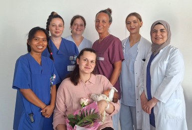 500. Geburt: Willkommen, kleine Thalia!